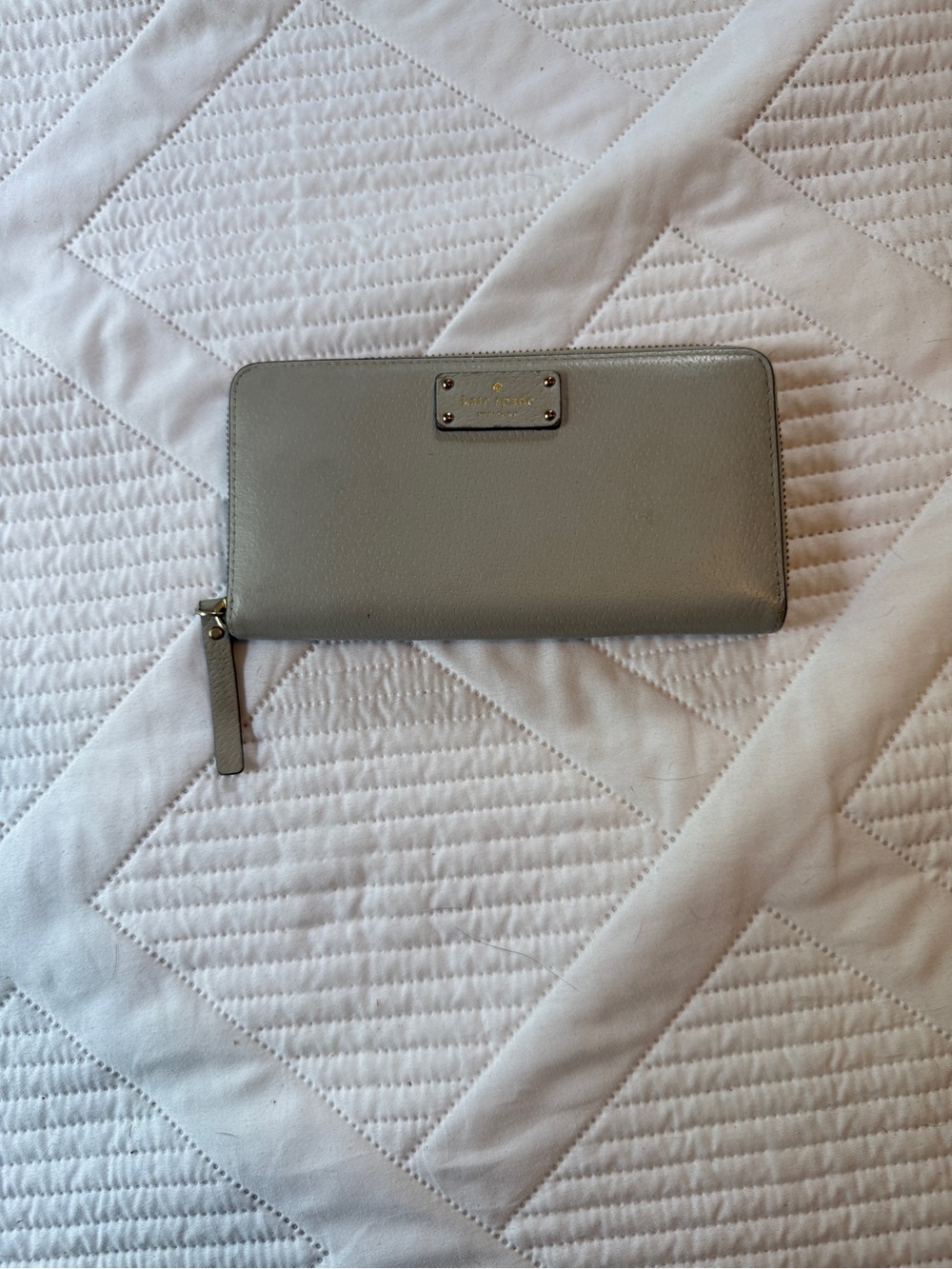 Kate Spade Neda Wellesley Leather Zip Around Wallet Porcelain Gray